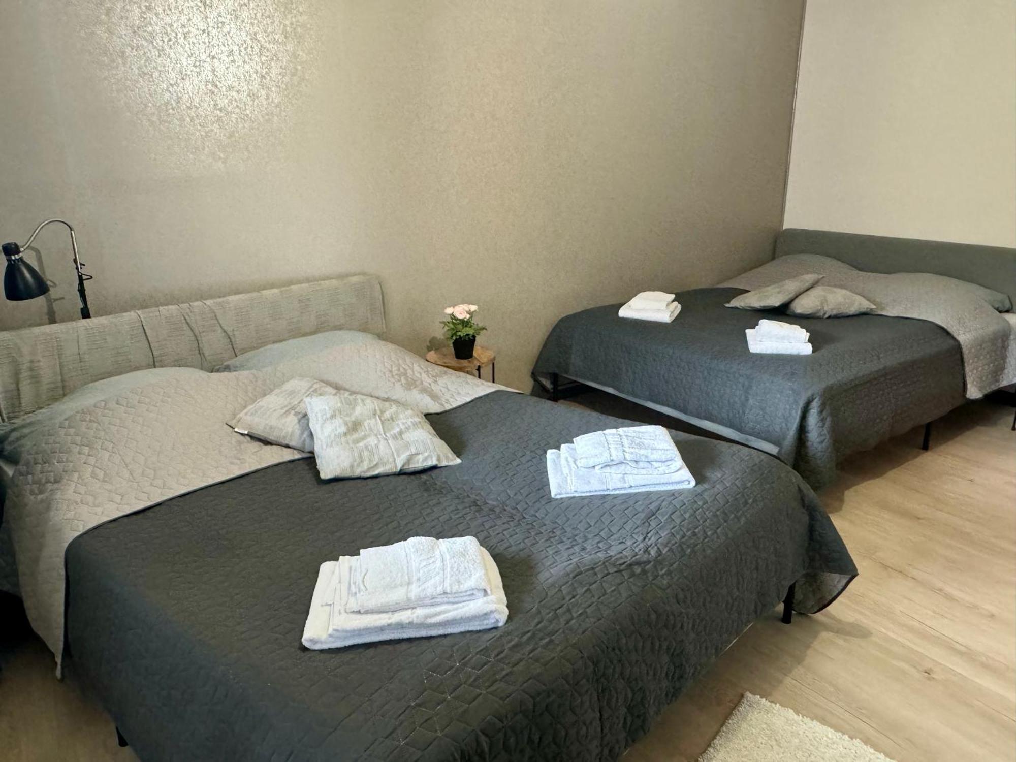 Bookeinfach Bad Ems - Private - Sauna Jacuzzi Whirlpool Swimmingpool Alahna Sup Beachvolleyball Billiards Ping Pong Cinema Theater Music Disco Ball Bbq Und Parkplaetze Εξωτερικό φωτογραφία