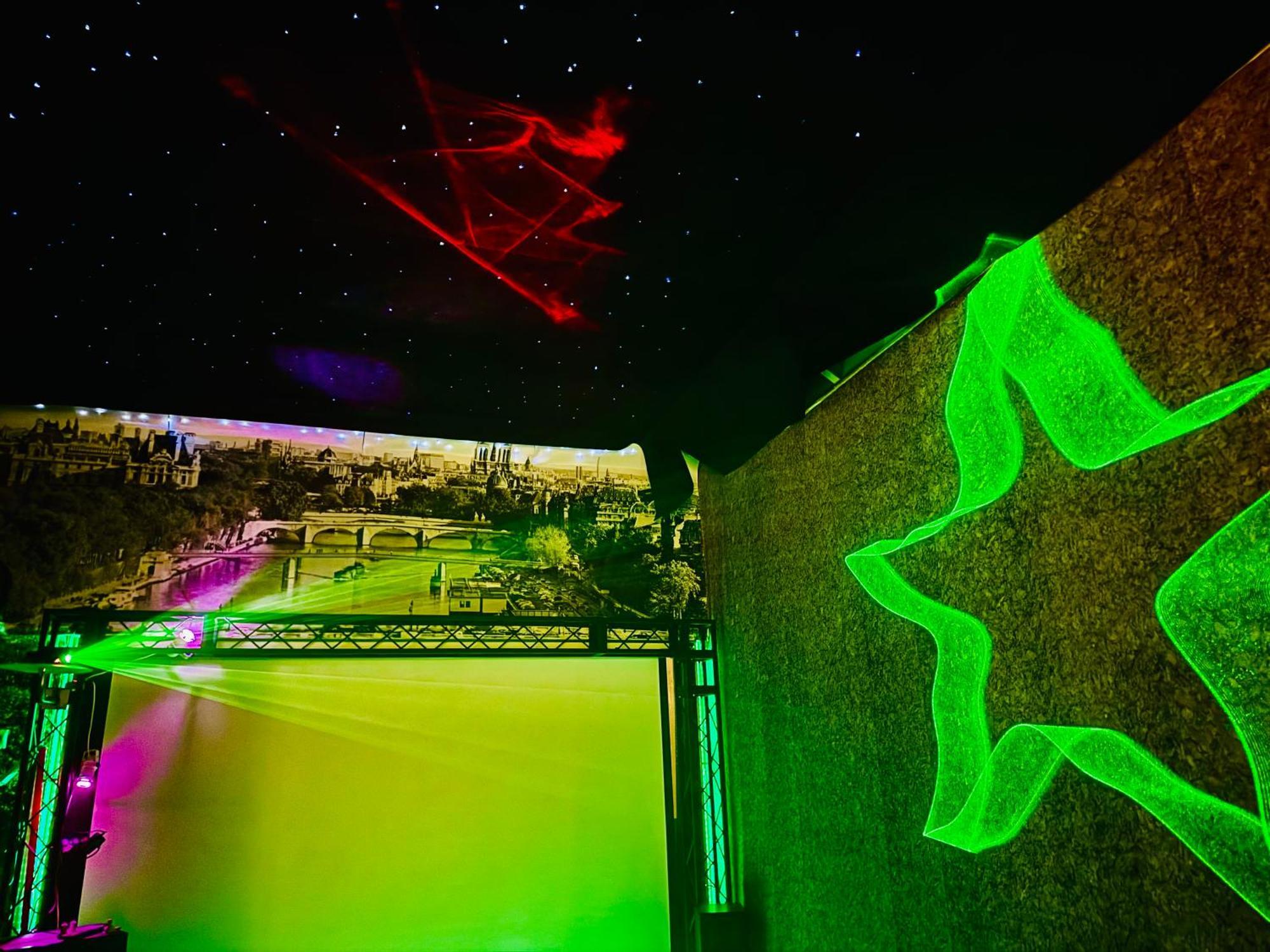 Bookeinfach Bad Ems - Private - Sauna Jacuzzi Whirlpool Swimmingpool Alahna Sup Beachvolleyball Billiards Ping Pong Cinema Theater Music Disco Ball Bbq Und Parkplaetze Εξωτερικό φωτογραφία
