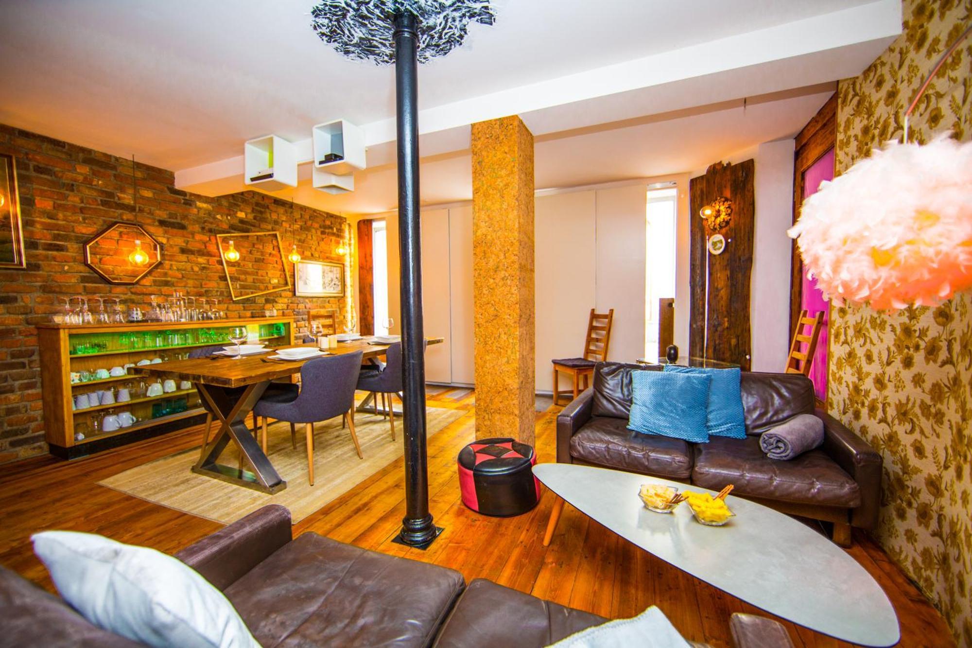 Bookeinfach Bad Ems - Private - Sauna Jacuzzi Whirlpool Swimmingpool Alahna Sup Beachvolleyball Billiards Ping Pong Cinema Theater Music Disco Ball Bbq Und Parkplaetze Εξωτερικό φωτογραφία