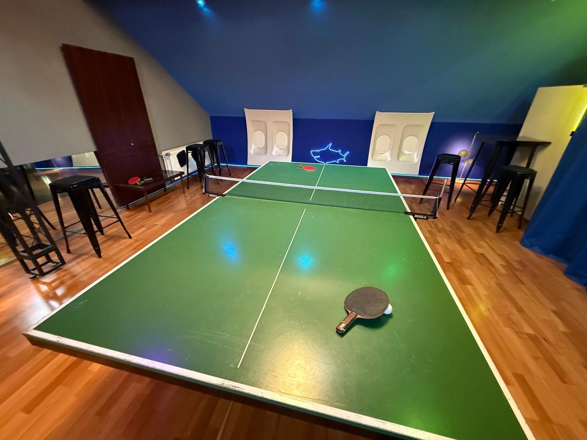 Bookeinfach Bad Ems - Private - Sauna Jacuzzi Whirlpool Swimmingpool Alahna Sup Beachvolleyball Billiards Ping Pong Cinema Theater Music Disco Ball Bbq Und Parkplaetze Εξωτερικό φωτογραφία