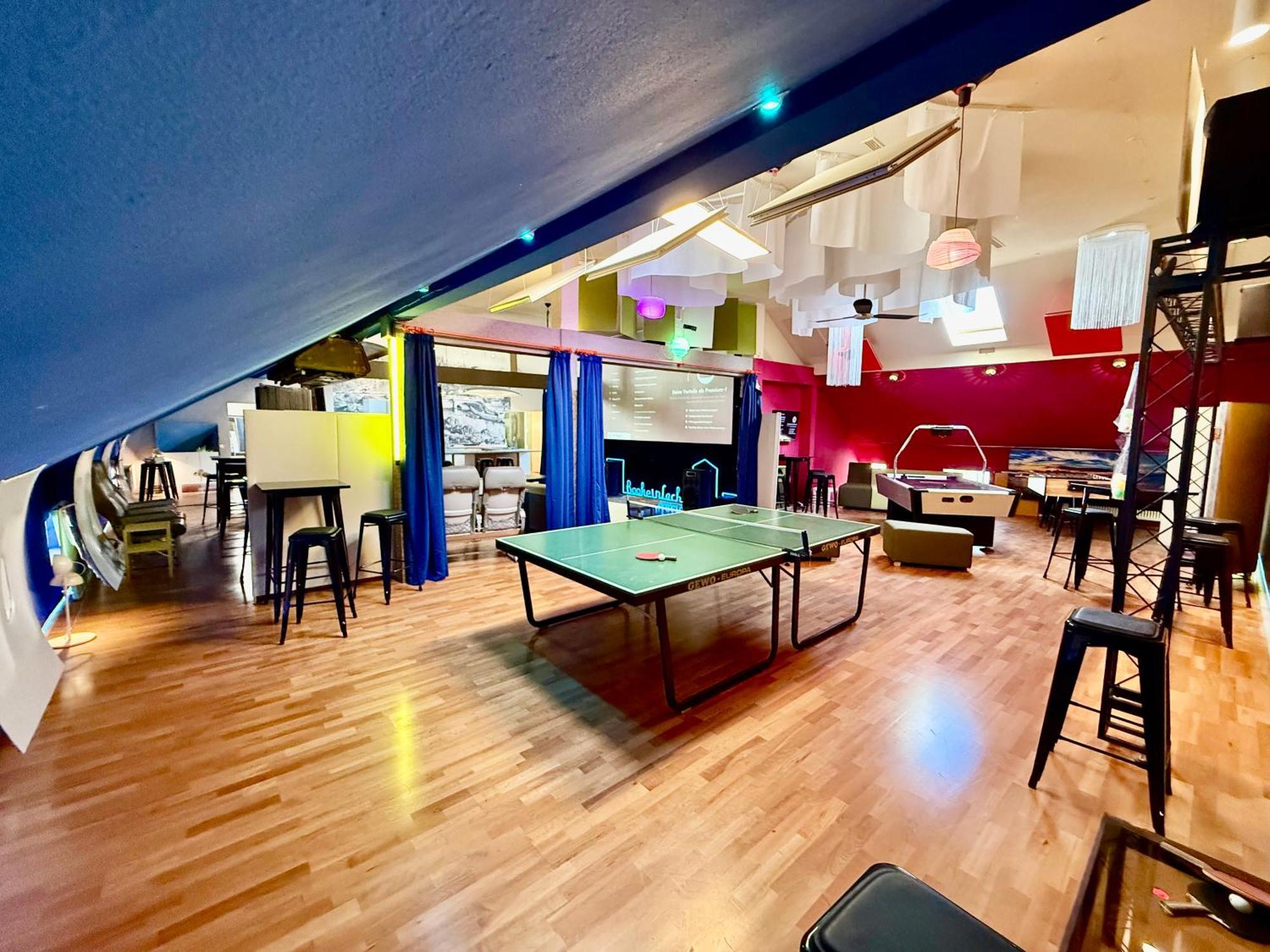 Bookeinfach Bad Ems - Private - Sauna Jacuzzi Whirlpool Swimmingpool Alahna Sup Beachvolleyball Billiards Ping Pong Cinema Theater Music Disco Ball Bbq Und Parkplaetze Εξωτερικό φωτογραφία