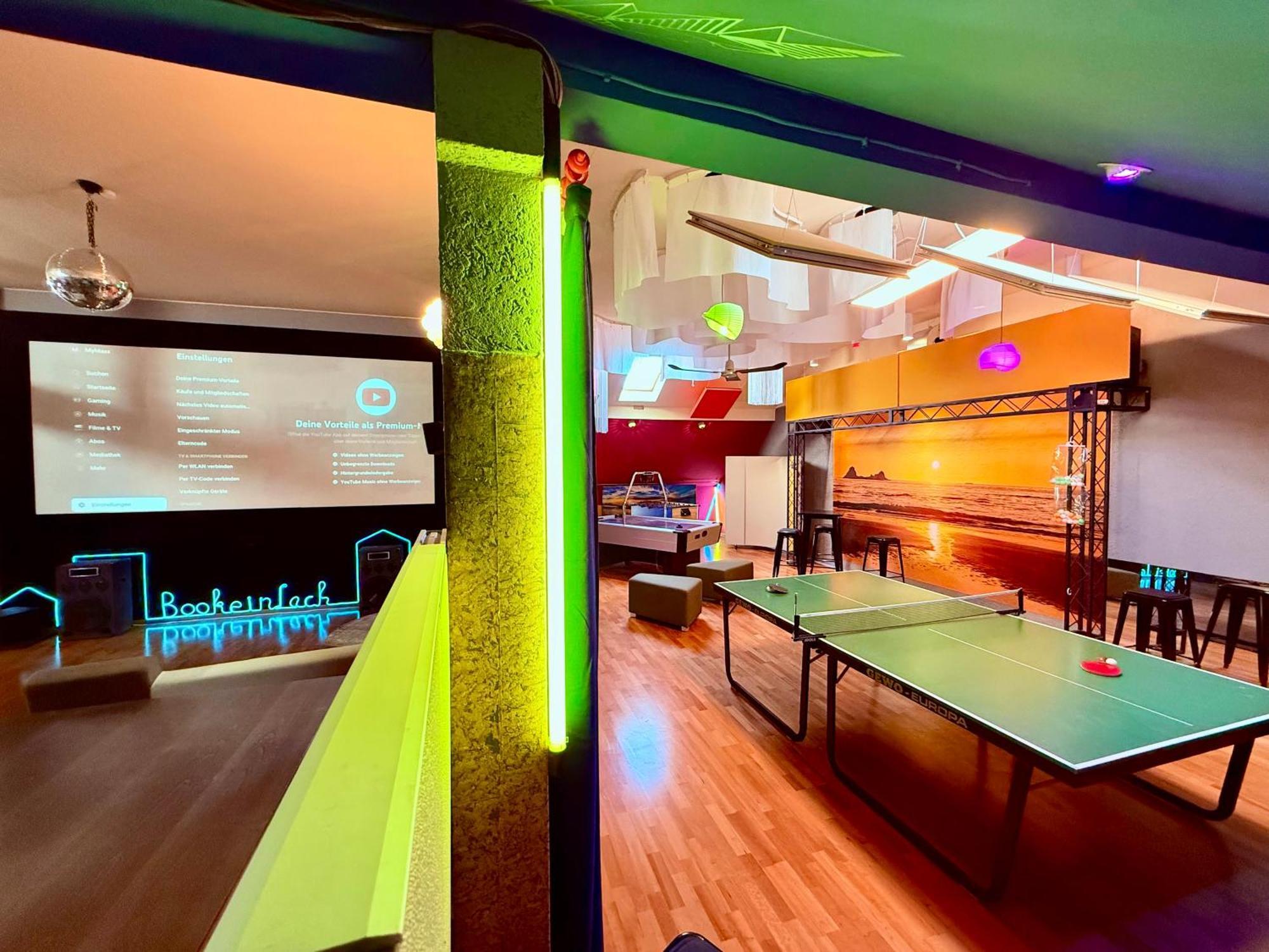 Bookeinfach Bad Ems - Private - Sauna Jacuzzi Whirlpool Swimmingpool Alahna Sup Beachvolleyball Billiards Ping Pong Cinema Theater Music Disco Ball Bbq Und Parkplaetze Εξωτερικό φωτογραφία